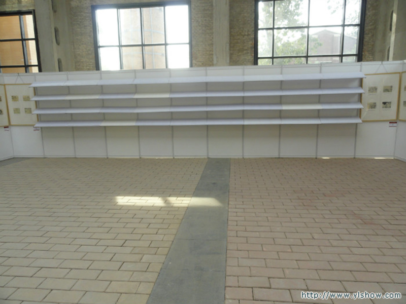 八棱柱掛畫(huà)展板